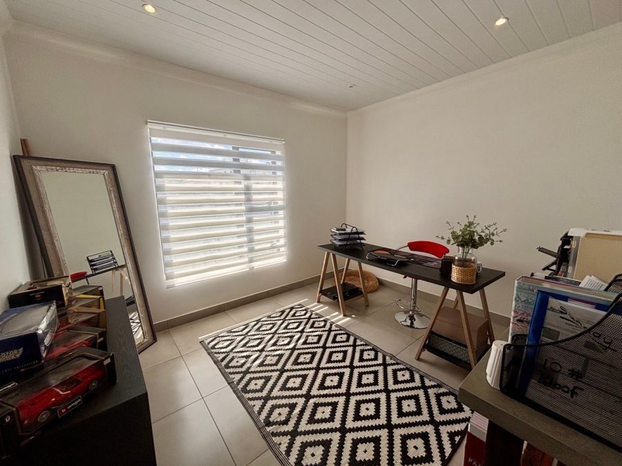 3 Bedroom Property for Sale in Wilkoppies North West